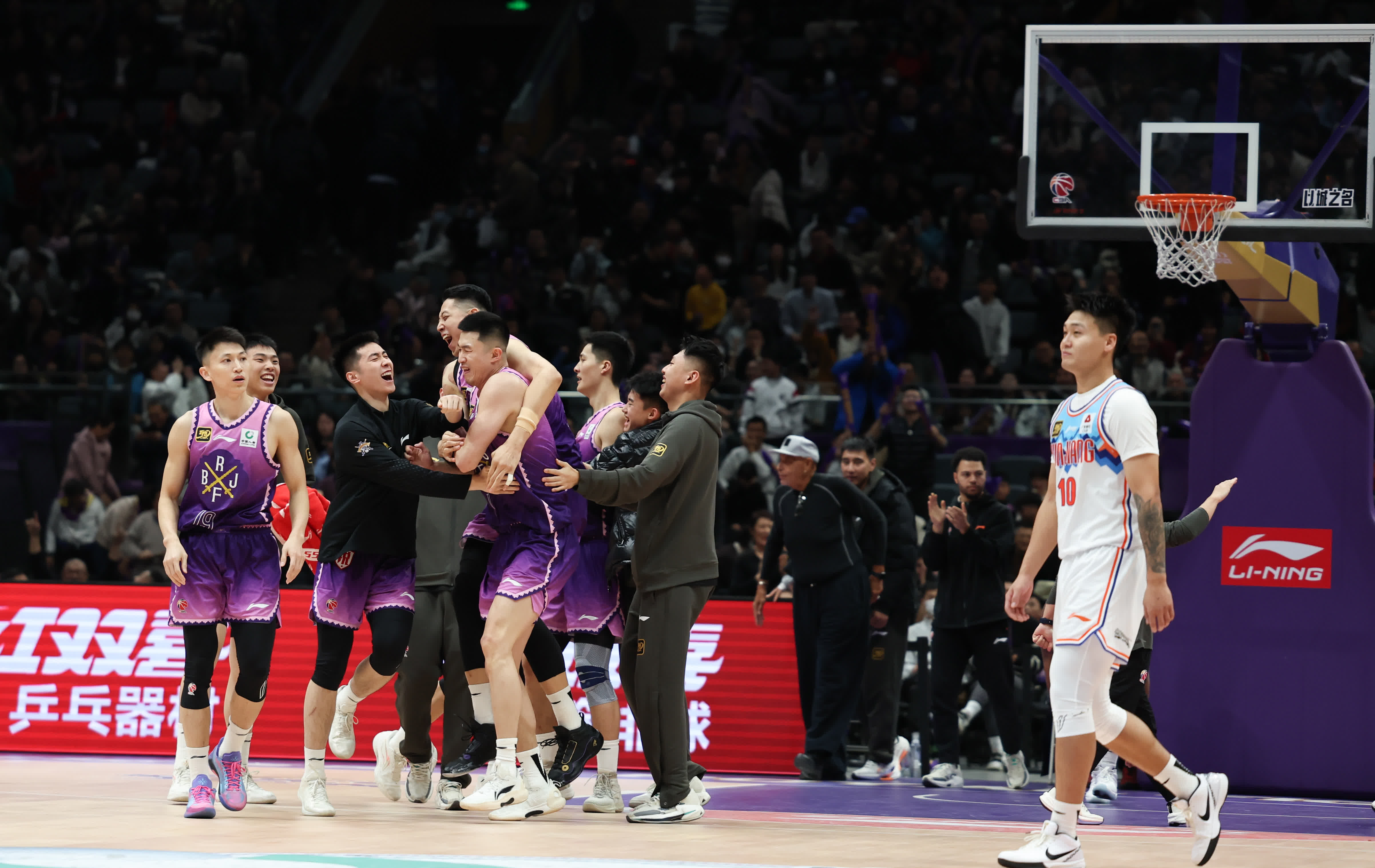 kaiyun-Ning意外战胜中国队，比赛规则变更引爆全场！比赛高潮迭起(中国队比赛结果)